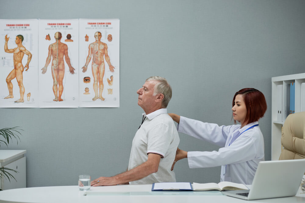 Chiropractor Bloor And Bloor St East, Toronto, ON